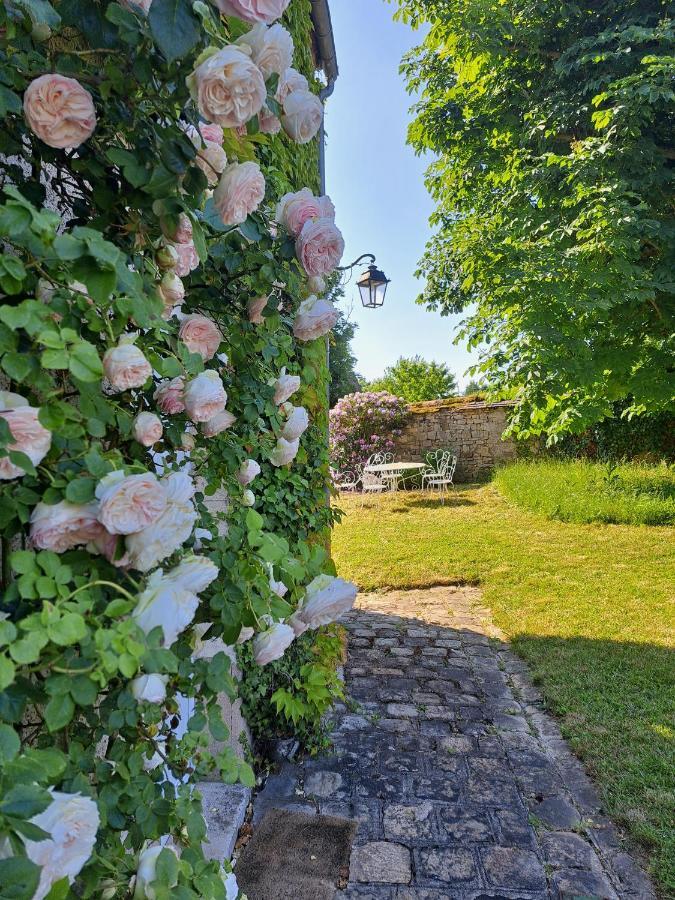 Maison de charme en forêt de Fontainebleau Recloses Extérieur photo